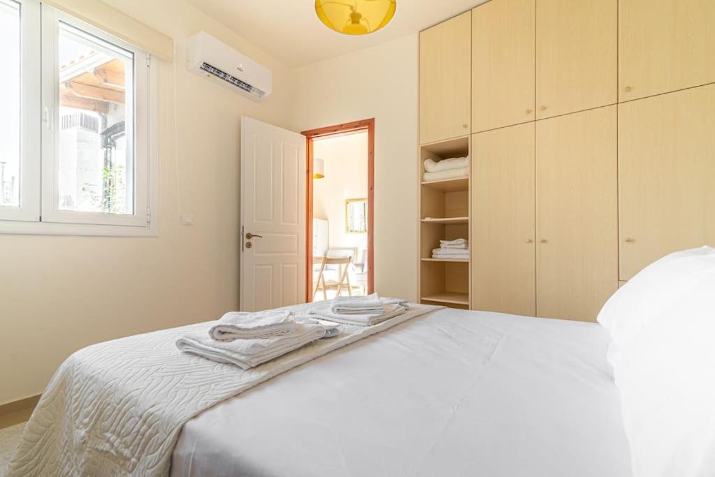 Cozy Apartment In The Heart Of City Center Heraklion  Bagian luar foto