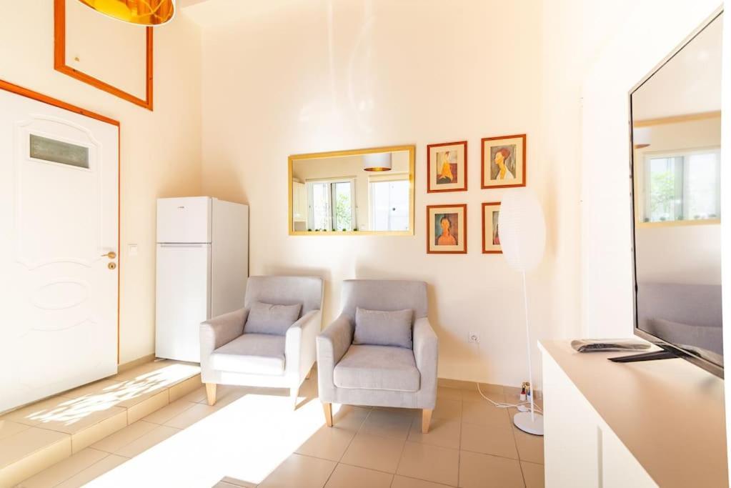 Cozy Apartment In The Heart Of City Center Heraklion  Bagian luar foto